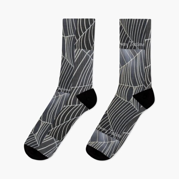 Item preview, spider web designed and sold by Akondi Serge.