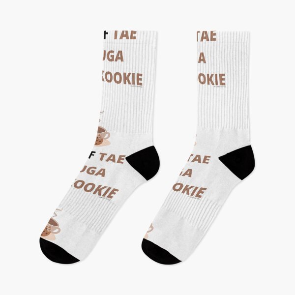 Artikelvorschau, Eine Tasse Tae mit Suga und einem Kookie entworfen und verkauft von FaithDesigns23.