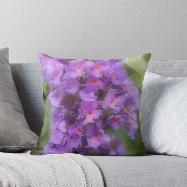 Aperçu de l'œuvre Princesse Buddleia créée et vendue par creativenicky.