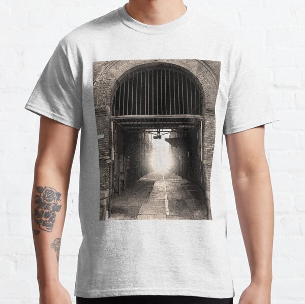 Things i See When i'm Alone Classic T-Shirt