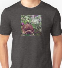 Cheerful kitty Unisex T-Shirt