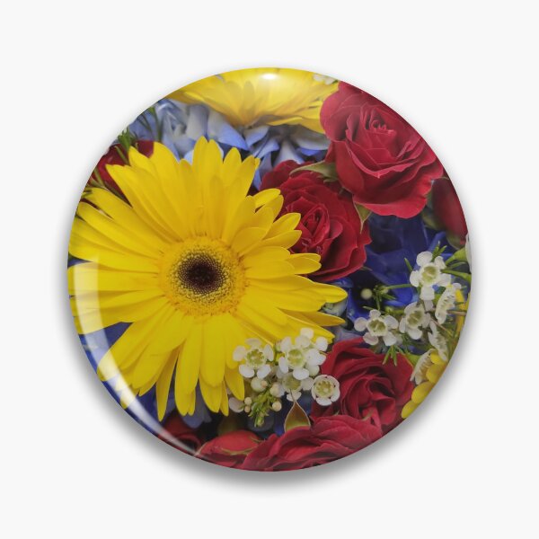Item preview, Margaritas gerberas amarillas designed and sold by Blooms4you.