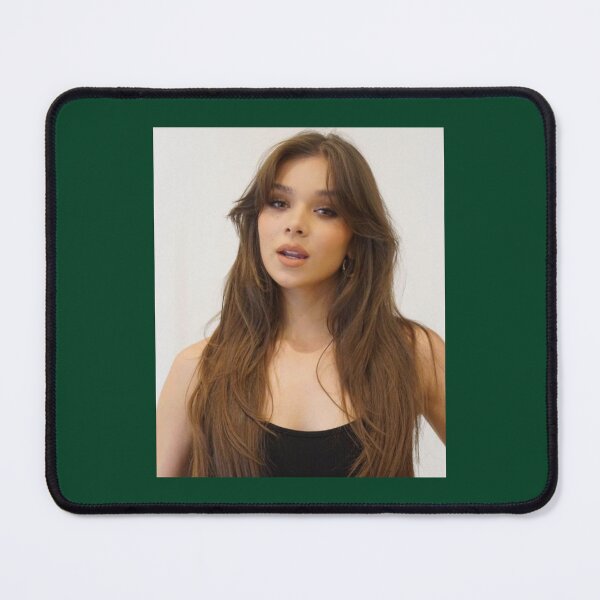 Item preview, Hailee Steinfeld  , Gift For Boyfriend  , hailee Steinfeld Lover  Post designed and sold by geraiartist.