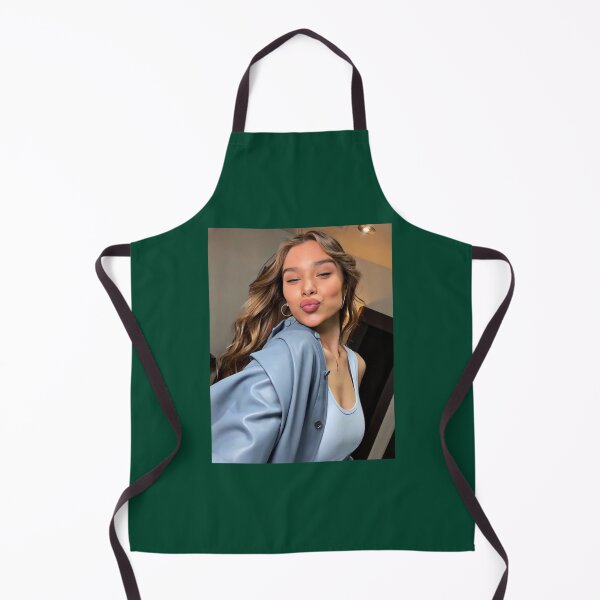Item preview, Hailee Steinfeld  , Gift For Boyfriend  ,Hailee Steinfeld Lover  Poste  designed and sold by geraiartist.