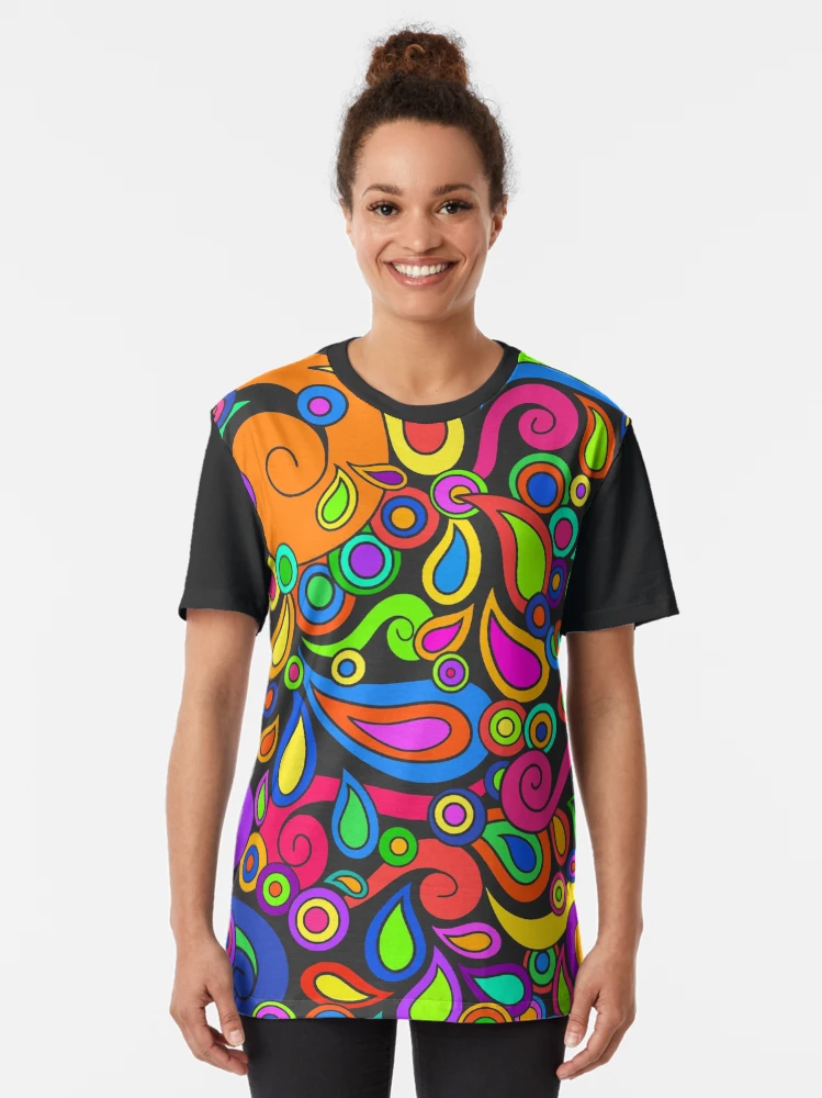 Trippy Art Floral Pattern retailer Womens Graphic Tee