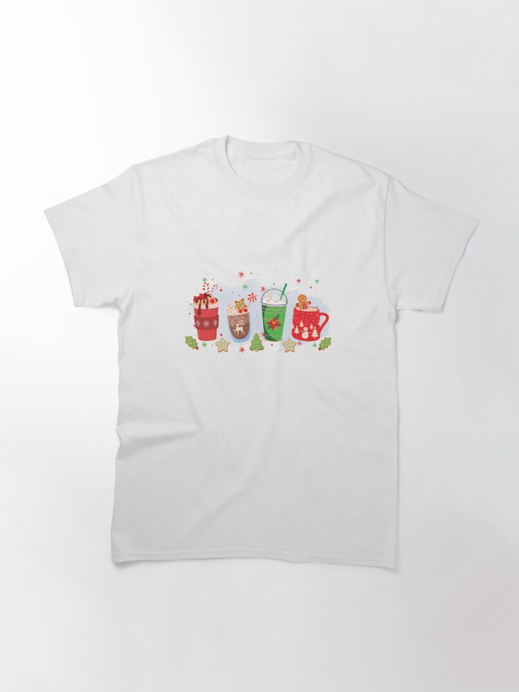 Disover For Christmas holidays in winter for coffee lovers  T-Shirt