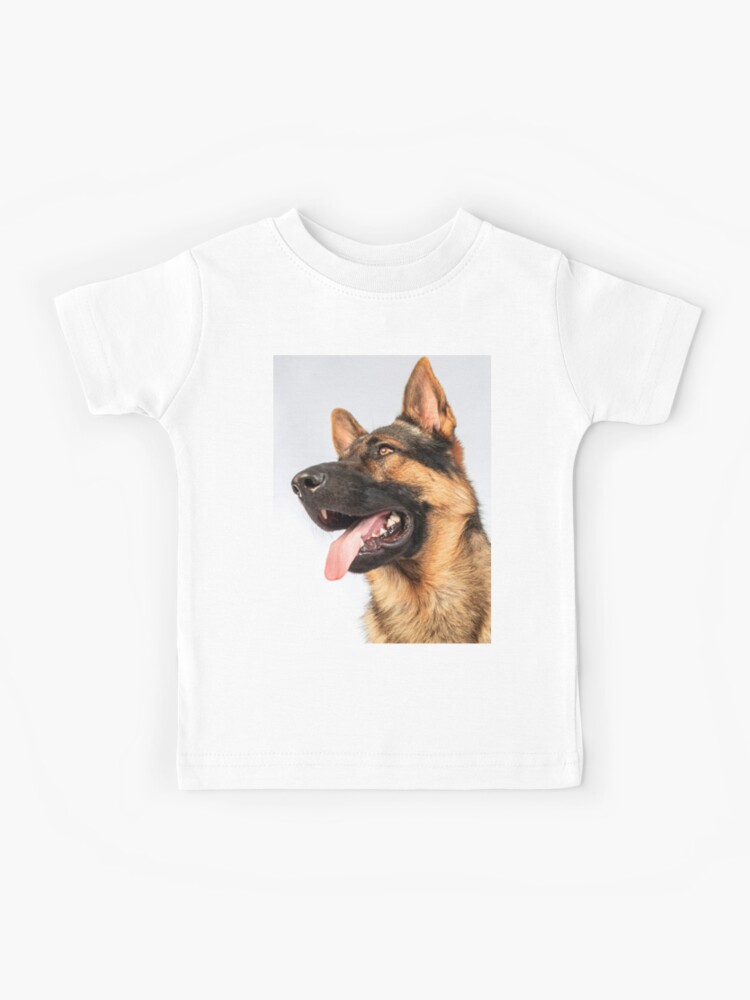 ANIMALS #10 - Magnificent German Shepherd Portrait ANIMALS #10 - Magnificent German Shepherd Portrait