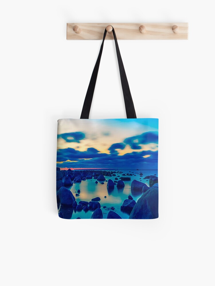 modern beach bag