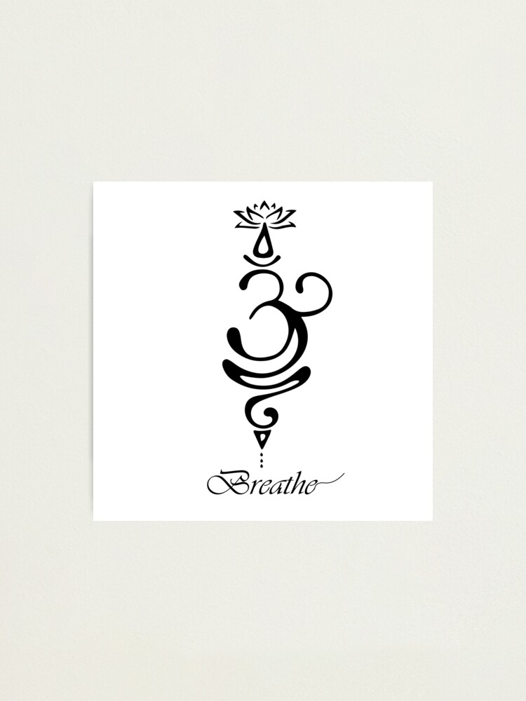 Sanskrit Symbol for Breathe actually the Symbol of om in Ancient India   Sanskrit symbols Breathe symbol Om symbol tattoo