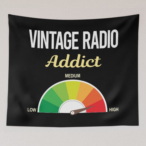 Aperçu de l'œuvre Addict Vintage Radio créée et vendue par PriscillaHerna.