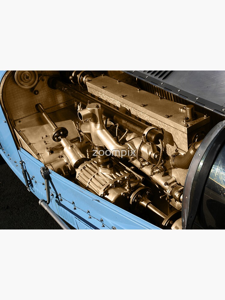 Heart of a Bugatti by zoompix