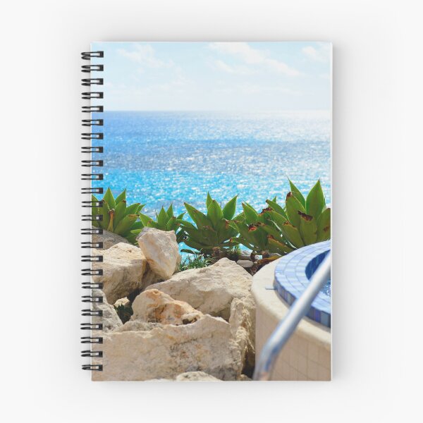 Aperçu de l'œuvre Bain à remous surplombant l'océan à The Reefs - Bermudes créée et vendue par danachirps.