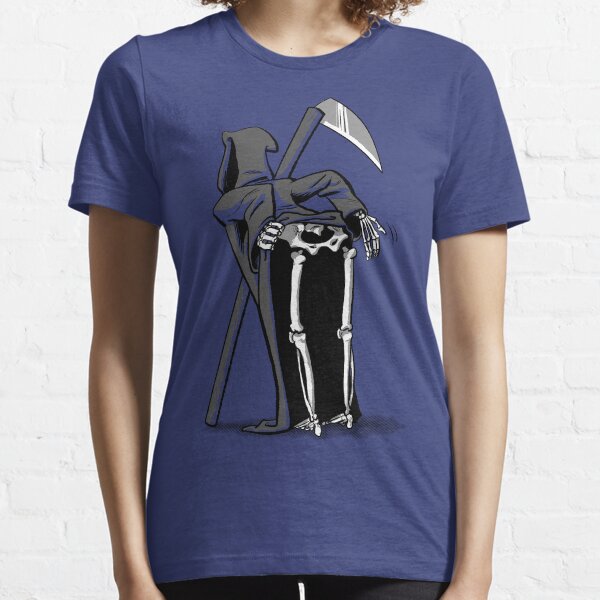Death Moon Essential T-Shirt