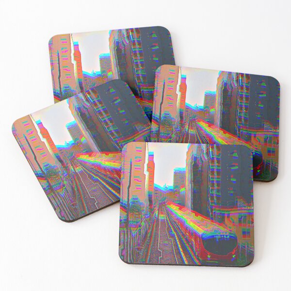 Aperçu de l'œuvre Train japonais Glitch Art créée et vendue par glitchhub.
