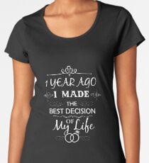 Funny 1st Wedding Anniversary Shirts. Funny Wedding Anniversary Gifts Women's Premium T-Shirt