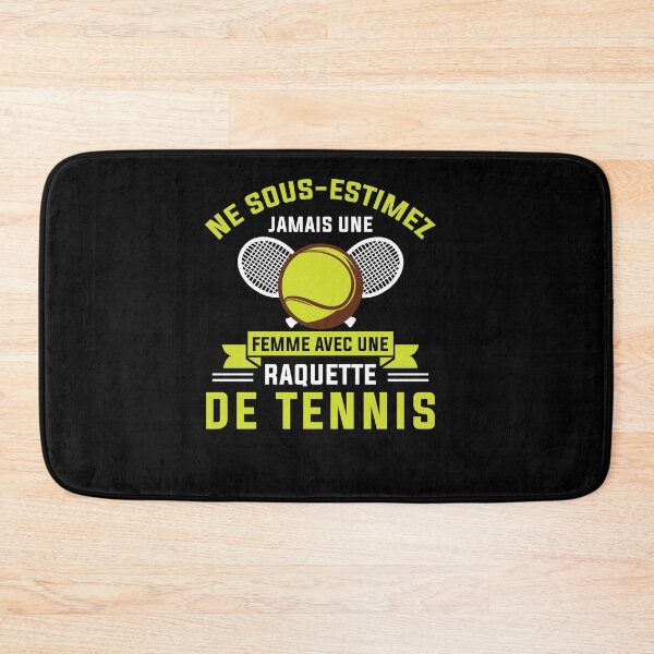 Aperçu de l'œuvre Joueuse de Tennis Cadeau Femme Avec Raquette de Tennis créée et vendue par Lenny Stahl.