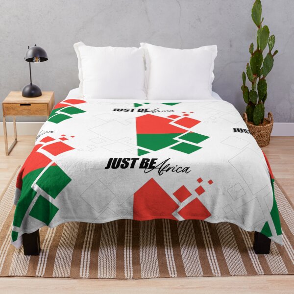 Artikelvorschau, Madagaskar Cubed Flat - mit Text entworfen und verkauft von JustBeAfrica.