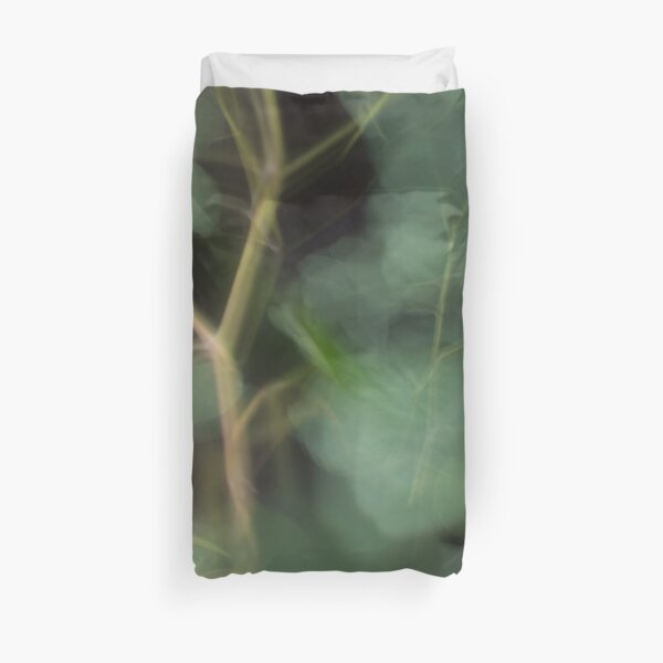 Fleur Blur-Abstract Eucalyptus Leaves on Black Background Duvet Cover
