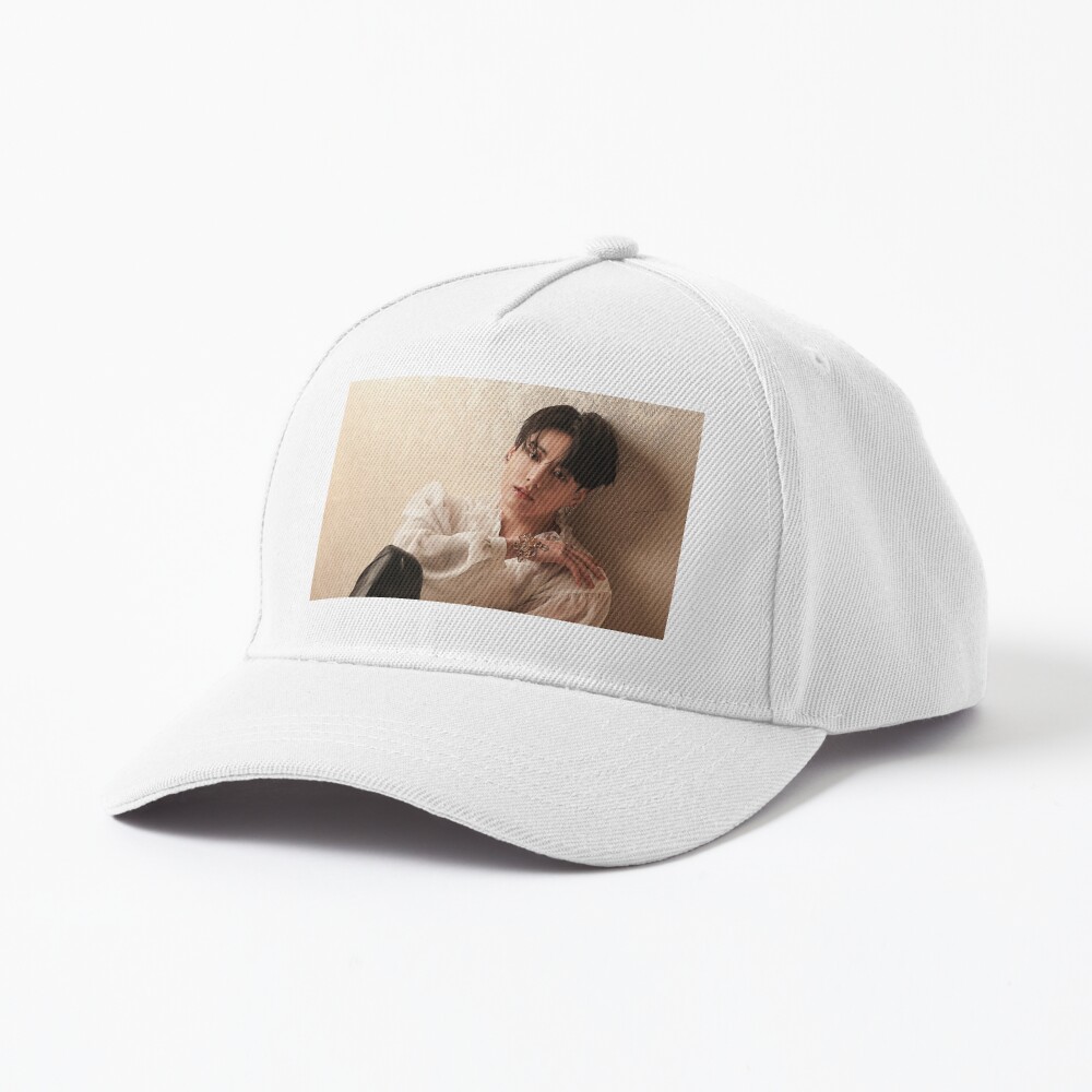 https://ih1.redbubble.net/image.4159899402.9166/ssrco,baseball_cap,product,FFFFFF:97ab1c12de,front_three_quarter,square,1000x1000-bg,f8f8f8.u1.jpg