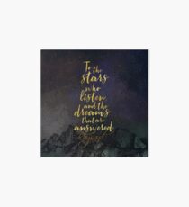 Lámina rígida Para las estrellas que escuchan y los sueños que se responden. - Rhysand