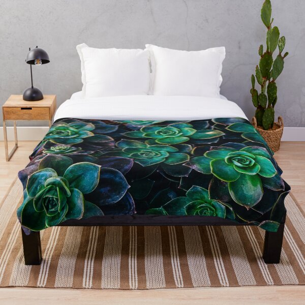 Succulent fantasy Throw Blanket