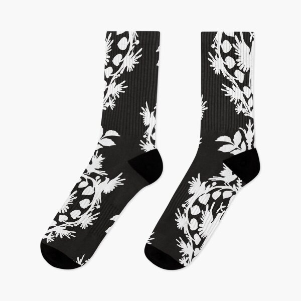 Artikelvorschau, Märchenhaftes Germany  Vögel Scherenschnitt Silhouette weiß entworfen und verkauft von G-M-Designs.