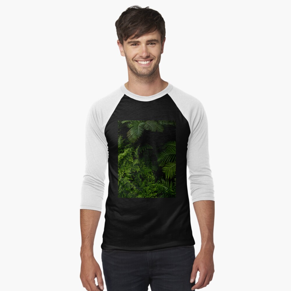 Vista previa del artículo con la obra «Camiseta ¾ estilo béisbol», diseñado y vendido por VanGalt.