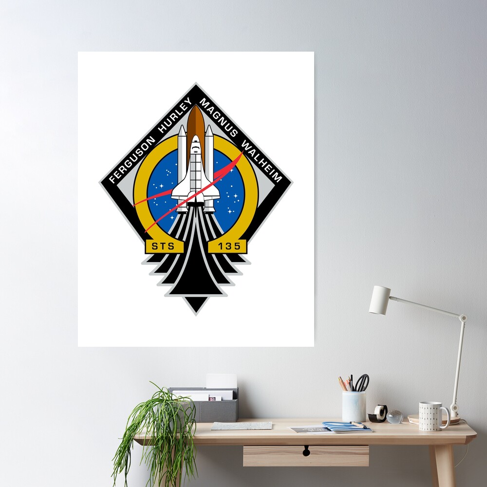 Lámina rígida for Sale con la obra «NASA Final Shuttle Mission STS-135  Logotipo / Parche» de the-elements