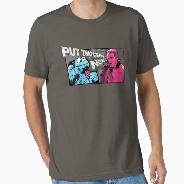 Put that cookie down! Essential T-Shirt