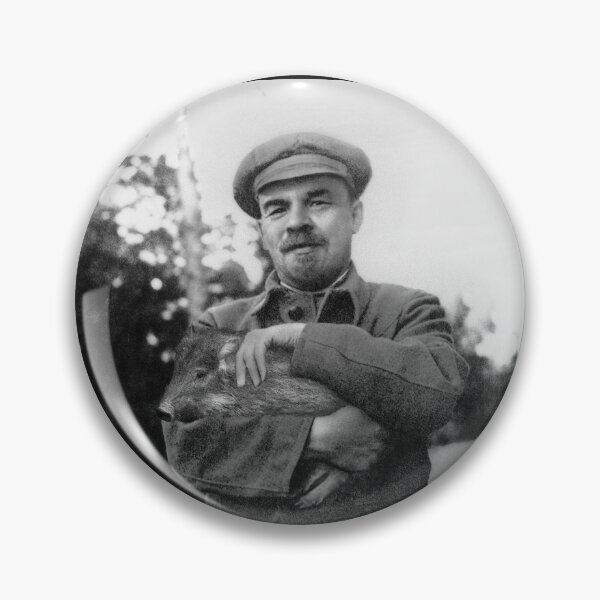 Artikelvorschau, Lenin mit einem Wildschwein entworfen und verkauft von Hellogrise.