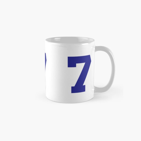 Vista previa del artículo con la obra «Número 7, Siete azul, Número siete deportivo», diseñado y vendido por TheCultStuff.