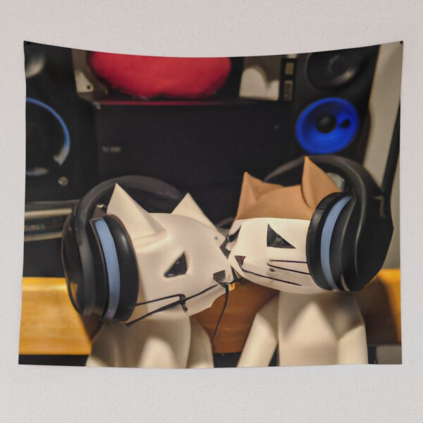 Aperçu de l'œuvre Photographie d'âmes sœurs de chats amoureux d'Ikea dans l'an 2000 chantant un chant de marin daft punk créée et vendue par Arc1.