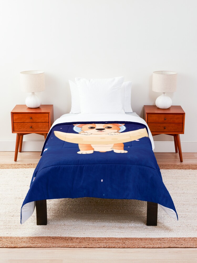 Alternate view of Corgi holding on to the moon Comforter