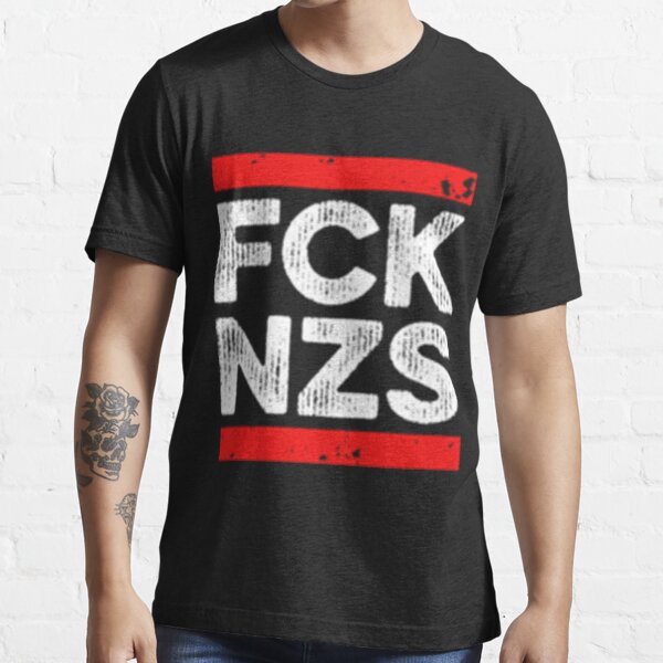 Vista previa del artículo con la obra «FCK NZS contra el antirracismo de derecha decente», diseñado y vendido por JacklynBerge.