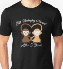 Amazing T-shirt For Couples, Funny 5 Year Wedding Anniversary Gifts For Women/Men Unisex T-Shirt