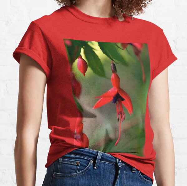 Single Wild Fuchsia Flower, Loch Na Fooey Classic T-Shirt