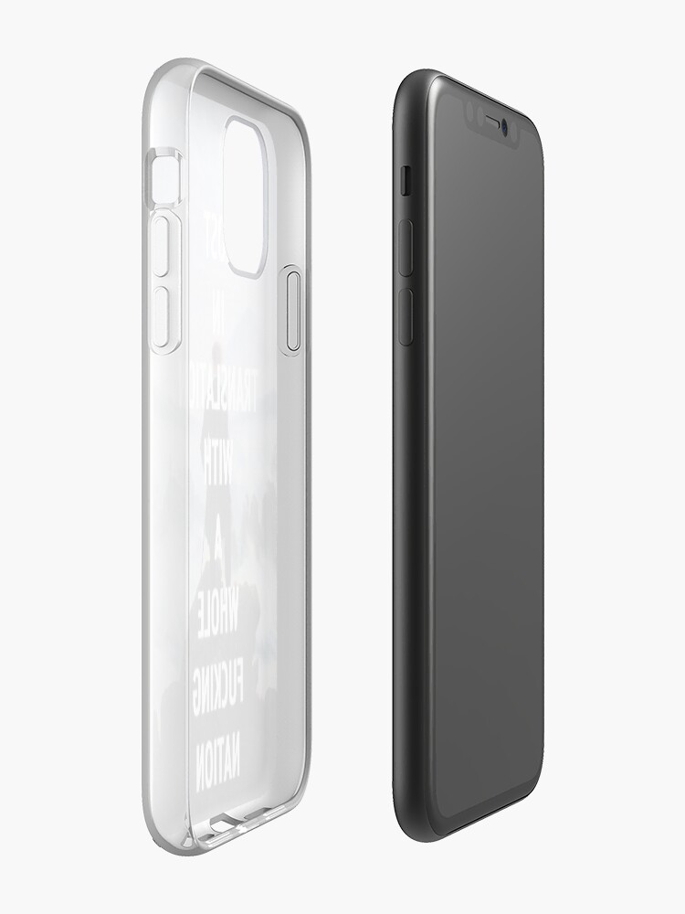 Coque iPhone « PERDU EN TRADUCTION AVEC UNE NATION ENTIER FUCKING - KANYE WEST », par Barbzzm