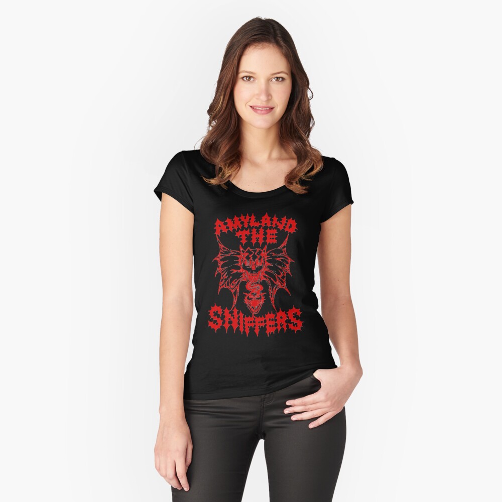 Artikel-Vorschau von Tailliertes Rundhals-Shirt, designt und verkauft von MarieYoungg.