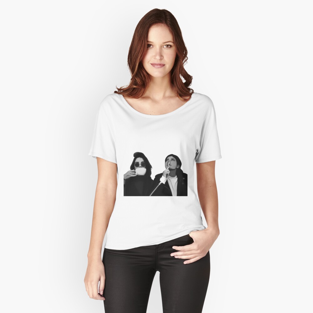 Aperçu de l'œuvre T-shirt coupe relax créée et vendue par artmoonist.