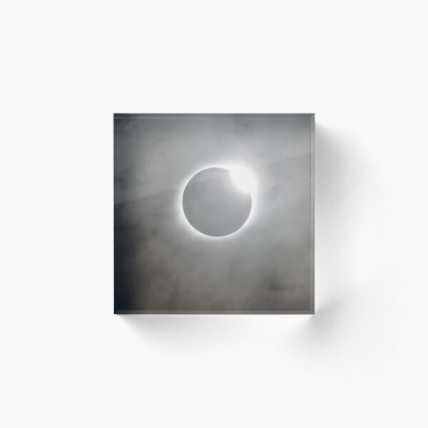 Eclipse Diamond Ring Acrylic Block
