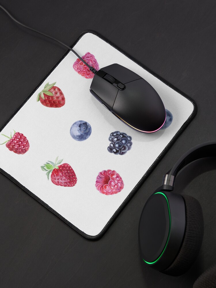 Thumbnail 4 von 5, Mauspad, Aquarell gemischte Beeren designt und verkauft von silviaol.