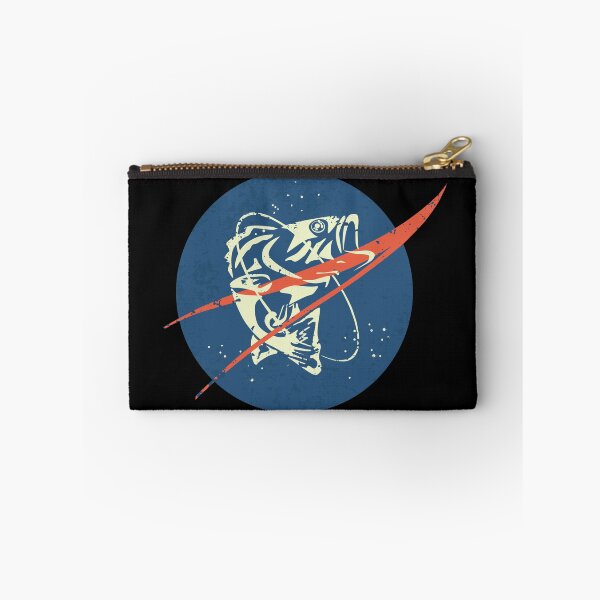 Artikelvorschau, Bass Fishing Space Vintage entworfen und verkauft von orlumbuspirate.
