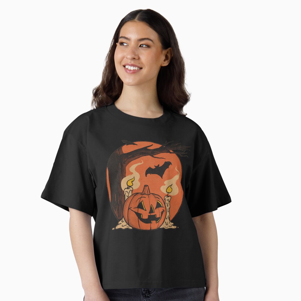 Aperçu de l'œuvre T-shirt boxy créée et vendue par SPOOKYSWAG.