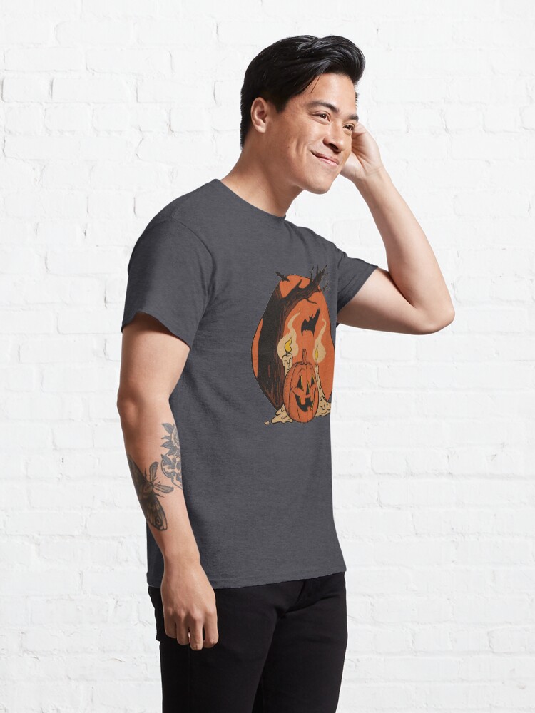Alternate view of Vintage Pumpkin Scene Halloween Classic T-Shirt