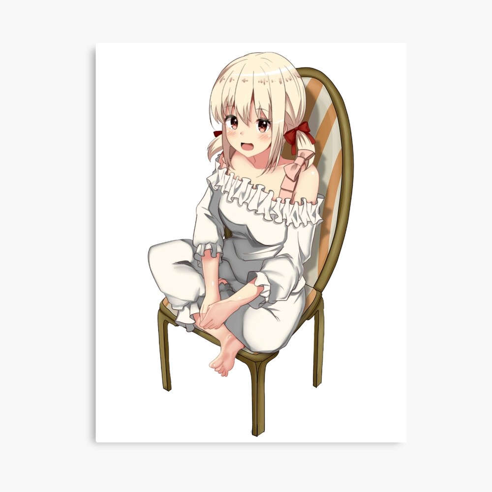 Poster for Sale mit Chisato Nishikigi trägt Lounging Pyjama Longuewear auf  dem Stuhl sitzend | Lycoris-Rückstoß von Risumu | Redbubble