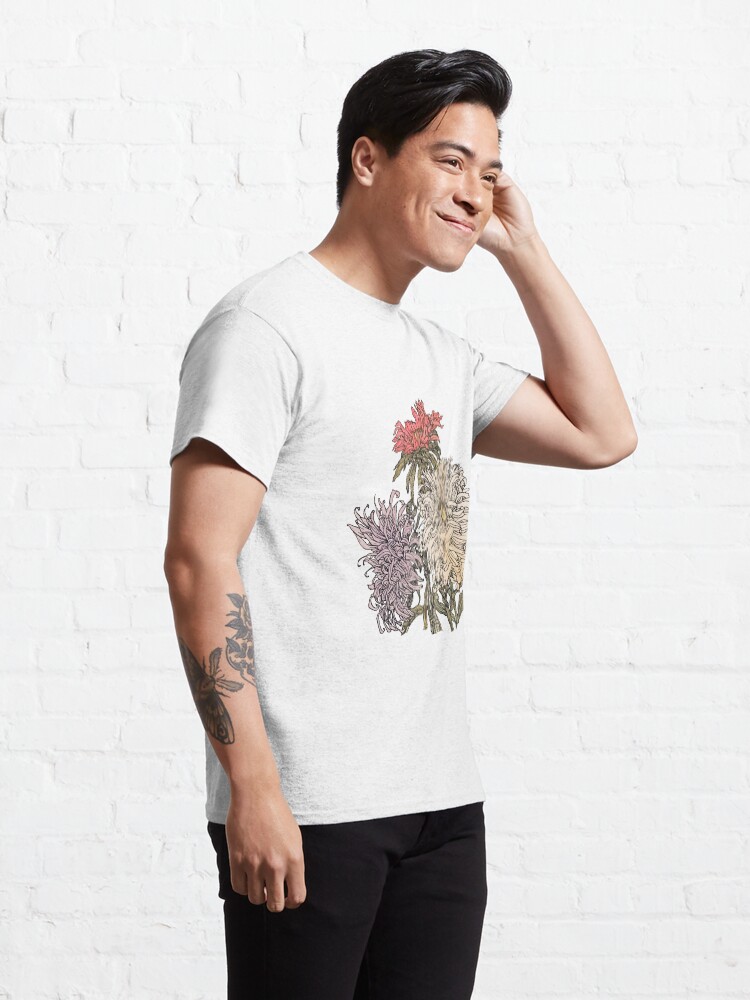 Alternate view of In praise of beauty II Classic T-Shirt