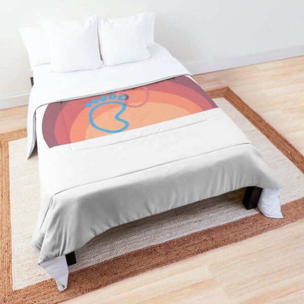Happy feet. Baby retro sunset Comforter