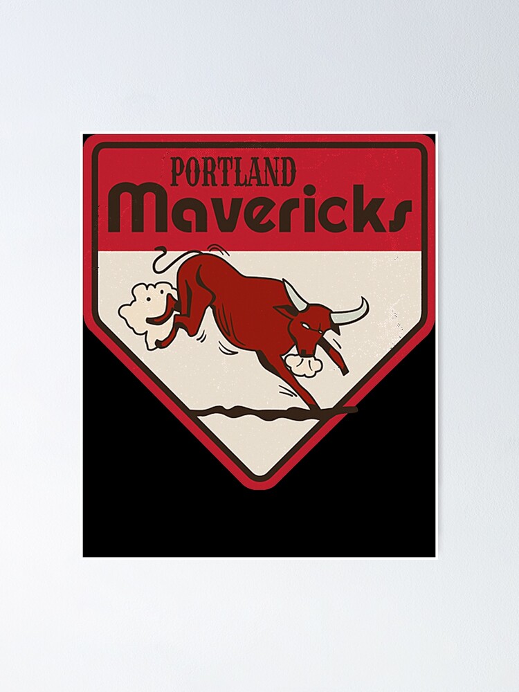 Portland Mavericks Retro Defunct Baseball Jersey Essential T-Shirt for  Sale by acquiesce13