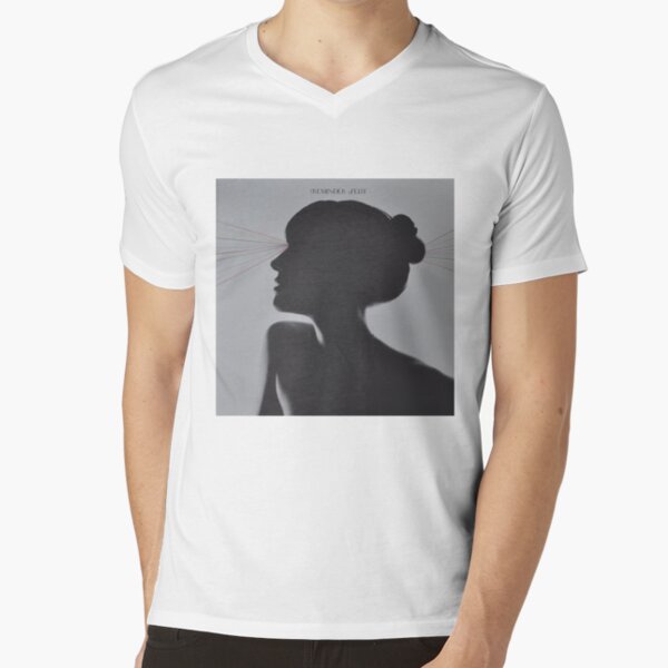 LP Sleeve artwork - Feist - reminder - fanart V-Neck T-Shirt