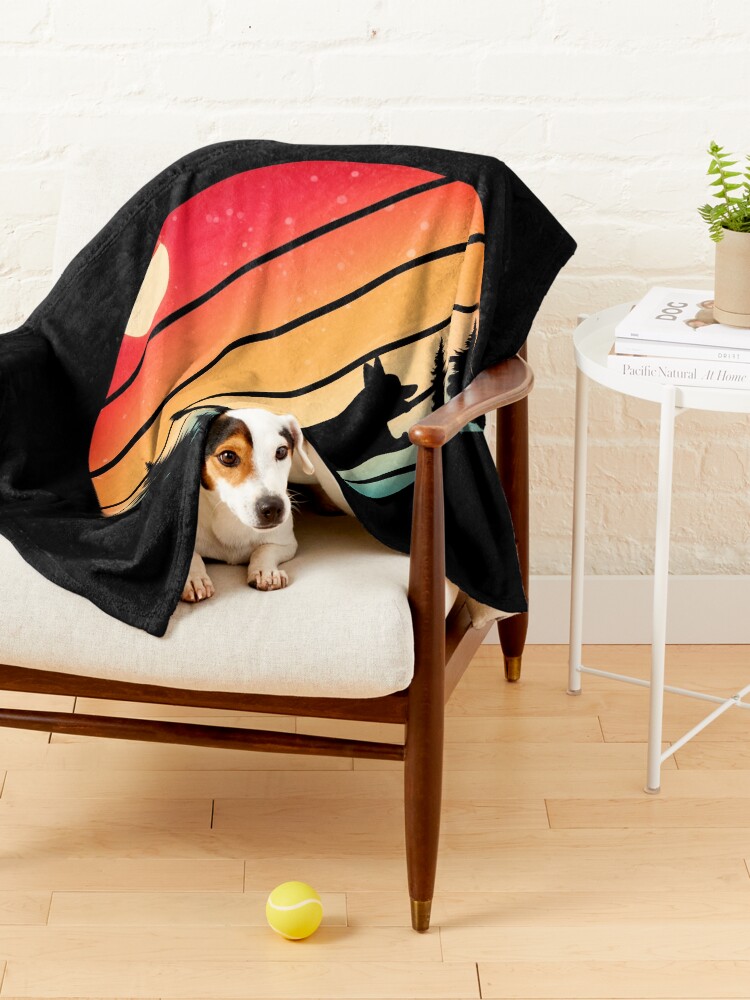 Alternate view of Corgi Retro Style Jump Pet Blanket